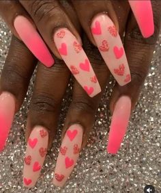 Ombre Nails With Heart, Valentines Day Nails Ombre, Valentines Day Nails Initials, Hot Pink Valentine Nails, Pink Nails Valentine's Day, Valentines Day Nails Baddie, Valintens Nail Ideas, Conversation Heart Nails, Purple Valentines Day Nails