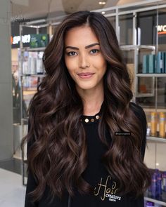 10 Chocolate Brown Hair Ideas For A Warm, Cozy Fall Vibe Mocha Brown Hair, Garnier Hair Color, Dark Chocolate Brown Hair, Brown Hair Color Ideas, Mocha Chocolate, Chocolate Brown Hair Color, Brown Hair Color