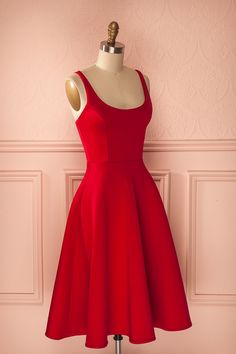 Lucinde Rubis Boutique 1861, Pink Wall, Grad Dresses, A Dress, Cute Dresses, Bridal Dresses, Red Dress