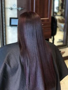 Berry Brown Hair Color, Reddish Black Hair, Cherry Brown Hair Color, Dark Mahogany Hair, Chocolate Cherry Brown Hair, Dark Cherry Hair Color, Plum Brown Hair, Hair Color Trends For Brunettes, Red Black Hair