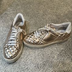 Womens Rose Gold Burberry Sneakers. Barely Worn. European Size 38 Burberry Sneakers, Burberry Shoes, Shoes Womens, Womens Shoes Sneakers, Burberry, Shoes Sneakers, Rose Gold, Women Shoes, Sneakers