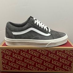 Brand - Vans Shoe Model - Old Skool Style Code - Vn0a5krf888 Shoe Material - Pig Suede Shoe Color - Grey & White Condition- Brand New Gender - Unisex Sizes Available; Men’s 8 = Women’s 9.5 Shoe Model, Vans Shoe, Shoes Vans, Mens Vans, Vans Old Skool, Old Skool, Suede Shoes, Vans Shoes, Mens Shoes Sneakers