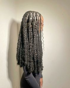 Big Twists Hairstyles, Invisible Passion Twist, Braided Hairstyles Twists, Wig Business, Invisible Locs, Boy Braids Hairstyles, Pretty Braids, Glamour Hair