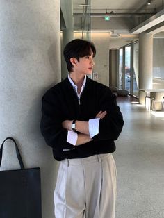 GS No. 224 Collared Sweater – Gentleman's Seoul Sophisticated Male Outfits, Collared Shirt And Sweater Outfit Men, Collared Sweater Outfit Men, Male Outfits Classy, Asian Fall Outfits Men, Layering Clothes Men, Light Casual Outfits Men, Korean Business Casual Men, Boys Outfit Korean