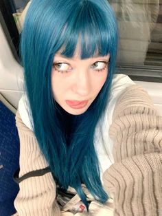 Blue Hair Haircut, Green To Blue Hair, Blue Hair Girl Aesthetic, Grunge Blue Hair, Blue Hair Halloween Costumes Ideas, Periwinkle Hair, Bright Blue Hair, Blue Purple Hair, Blue Ombre Hair