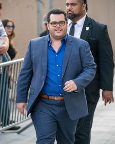 Thick Men Outfits, Big Guys In Suits, Big Men Style, Fat Guy Fashion, Mens Plus Size Fashion, Josh Gad, Tall Men Fashion