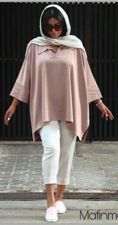 Linen Style Fashion, Sports Wear Fashion, Persian Fashion, Mode Kimono, Blouse Casual Fashion, Trendy Shirt Designs, Pakistani Fashion Casual, Iranian Women Fashion, Winter Fashion Outfits Casual