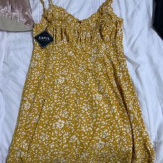 Cute Yellow Zaful Dress That’s Never Been Worn! Yellow Floral And Feminine. Casual Yellow Dress For Date Night, Casual Ditsy Floral Print Dress For Date Night, Yellow Summer Sundress For Date Night, Casual Yellow Sundress For Date Night, Yellow Retro Mini Dress With Floral Print, Yellow Floral Print Mini Dress, Yellow Floral V-neck Sundress, Yellow Floral Print Retro Mini Dress, Yellow Printed V-neck Sundress