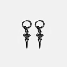 Dagger Earrings, A Punk, Branded Packaging, Black Jewelry, Color Plata, In Water, Heart Earrings, Earings Piercings, Amazing Jewelry