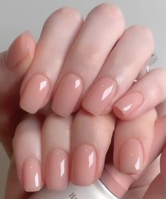 Gel Nails Ideas Short Plain, Clean Nail Polish Colors, Nail Colors Plain, Plain Manicure, Milky French Manicure, Hard Gel Nails, Unghie Nail Art