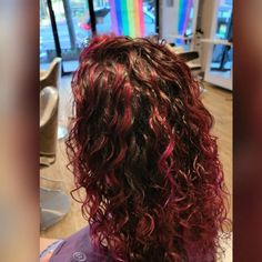 These 20 sexy red balayage hair shades will transform your locks into an irresistible red shade that is swept into your strands for a seamless color blend. Click the article link for more photos and inspiration like this // Photo Credit: Instagram @hairandcobklyn // #balayage #balayagehair #balayagered #balayageredhair #burgundyredbalayagehair #copperredbalayage #redbalayage #redbalayagehair Curly Hair With Red Highlights, Balayage Red, Balayage Hair Styles, Red Hair Ideas, Red Balayage Hair, Back To School Hair, Red Balayage, Trendy Shades