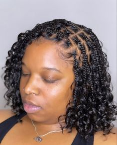 short box braids in a bun Men Straight Hair, Box Braids Men, Braids Men, Short Box Braids, Short Braids, Box Braids Styling, Braided Bun, Straight Hair, Braid Styles