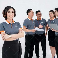 Company T Shirt, Office Uniform, Uniform Ideas, Polo Shirt Design, Work Uniform, Work Uniforms, Media Sosial, Team T Shirts