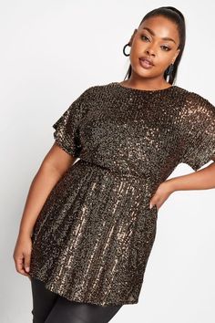 Shop YOURS LONDON Curve Gold Sequin Peplum Top at Yours Clothing. Discover women’s plus size clothing in sizes 10-36 with fast delivery. Sequin Peplum Top, Elegant Wedding Guest Dress, Peplum Tops, Peplum Styling, Plus Swimwear, Peplum Styles, Next Fashion, Stylish Plus, Plus Size Kleidung