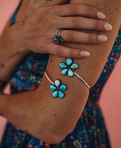 Hannah Mae, Navajo Silver Jewelry, Western Fashion Jewelry, Angel Number 222, Silversmithing Jewelry, Christian Bracelets, Dope Jewelry, Jewelry Lookbook, Angel Number