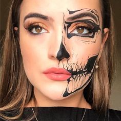 Half Skeleton Makeup, Crazy Halloween Makeup, Half Skull Makeup, Halloween Skeleton Makeup, Skeleton Makeup, Halloween Makeup Ideas