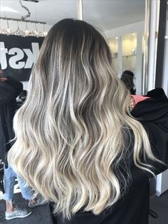 Sombre Hair Blonde Balayage, Sombre Hair Blonde, Baylage Hair, Blonde Hair With Roots, Balayage Long Hair, Blonde Highlights On Dark Hair, Grey Blonde Hair, Black Hair Balayage