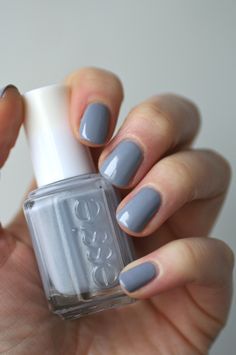 Essie Cocktail Bling | Essie Envy Nuetral Nail Colors, Essie Cocktail Bling, Drugstore Nail Polish, Fun Nail Colors, Essie Nail Polish, Essie Nail, Nailed It, Manicure Y Pedicure, Nail Polish Colors