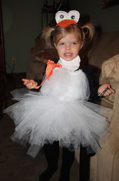 2015 year of animals triplets Halloween. Playful Penguin. White turtleneck under black shirt and leggings. Tulle gathered at neckline and at waist and tulle tutu added. Beak and eyes made of felt added to headband. So adorable granddaughter. (S) Book Character Halloween Costumes, Halloween To Christmas, Polar Plunge, Penguin Costume, Character Halloween Costumes, Turtleneck Under, School Costume, Christmas Cuties