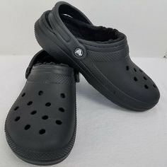 Crocs Classic Furry Lined Clog/Slip On Black W/8 M/6 Comfort Warm Cushioned Foam Excellent condition, like new. Fuzzy Crocs, Black Crocs, Crocs Shoes, Plain Black, 8 M, Anime Demon, Me Too Shoes, Clogs, Athletic Shoes