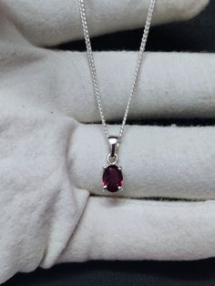 Rhodolite Garnet Pendant Necklace Sterling Silver Raspberry Garnet Necklace Metal : 925 Sterling Silver Gemstone Size : 6x8 mm Oval(1.5 Ct) Gemstone : Natural Rhodolite Garnet Chain Length : Choose from Options(If you only need pendant then choose chain length 0) ✱Note : 1). Don't find your necklace length feel free to message me 2). Need this product in another metal gold , white gold , rose gold message us ✱How to wear it...? You can wear it occasionally or daily also make sure to remove it du Garnet Necklace Silver, Mens Emerald Rings, Blue Sapphire Wedding Band, Silver Emerald Ring, Diy Jewelry Unique, Garnet Pendant, Garnet Necklace, Garnet Jewelry, Jewelry Fashion Trends