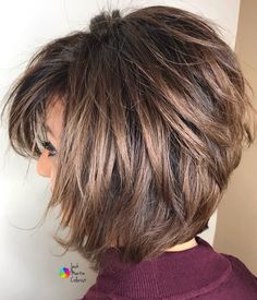 Short Brown Hair, Layered Bob Hairstyles, Short Layered Haircuts, Layered Bob, Penteado Cabelo Curto, Short Hair With Layers, Short Bob Hairstyles