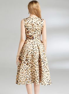 Skirt length: medium skirtSkirt type: A-line skirtCollar type: round neckSleeve length: sleevelessColor: Leopard printSize: S,M,L,XL,XXL Tank Dresses, Dress Women Elegant, Wedding Party Dress, Dresses Xxl, Office Attire, Leopard Dress, Khaki Dress, Mid Dresses, Printed Dress