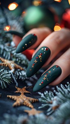 15 Christmas Nails Trendy Styles – Get Ready to Dazzle! 💅 Get ready to shine this holiday season with these Christmas Nails Trendy styles that everyone is raving about! From classic Christmas Nails Acrylic to stunning Christmas Gel Nails, there\'s a look for every occasion. 🎅✨ Looking for festive December Nails or sleek Winter Nails Acrylic? We\'ve got you covered. Embrace the holiday spirit with Xmas Nails and creative Christmas Nail Designs that will take Her Nails to the next level. Try Re... Nails Easy, 50 Christmas