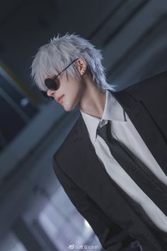 Gojo Satoru Cosplay, Gojo Cosplay, Jjk Men, L Wallpaper, Cosplay Boy, Yumeko Jabami, Face Swaps, Body Reference Poses, Male Cosplay