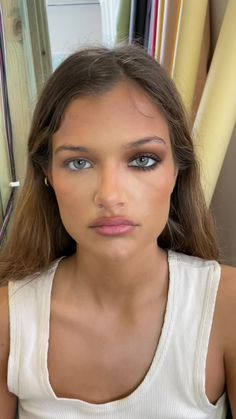 Makeup Contouring, Hooded Eye Makeup, Brown Makeup, Makeup Eye Looks, Maquillaje Natural, Blue Eye Makeup