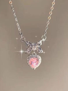 Sweet Glittering Bow Pink Heart Pendant Necklace - AnotherChill Street Preppy, Summer Outfit Accessories, Pink Heart Pendant, Preppy Vintage, Glitter Rosa, Pink Y2k, Glitter Bow, Yellow Lace, Club Party