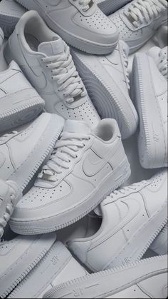 Jordan Shoes Wallpaper, Looks Hip Hop, Nike Looks, White Nike Shoes, Nike Airforce 1