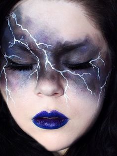 Cyberpunk Makeup, Make Up Gold, Extreme Makeup, Cute Halloween Makeup, Eye Makeup Styles, Halloween Makeup Inspiration, Queen Makeup, Creative Eye Makeup, Stage Makeup