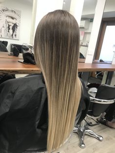 Brown Hair With Blonde Ends, Blonde Balayage Straight, Shadow Root Balayage, Highlights In Black Hair, Blonde Highlights Long Hair, Long Hair Balayage, Balyage Long Hair, Perfect Blonde Hair