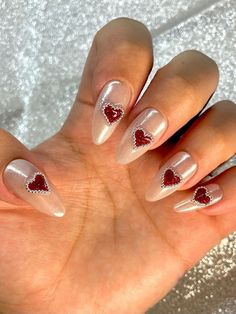 Heart Press On Nails, Heart Rhinestone Nails, Pearl Heart Nails, Heart Shaped Nails, Chrome Heart Nails, Pearl Chrome, Vday Nails, Nails Chrome, Valentines Day Heart