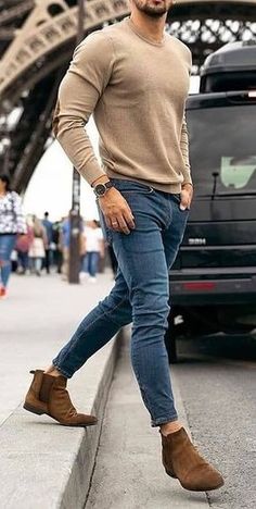 Entrepreneur Style Men, Light Sweaters, 300 Workout, Husband Clothes, Sweater Outfits Men, Mens Business Casual Outfits, Herren Style, Mens Shorts Outfits, Mens Casual Outfits Summer