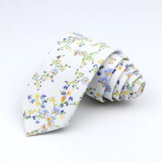 Elegant Suit And Tie Accessories For Groom In Summer, Elegant Summer Suit And Tie Accessories For Groom, Elegant Spring Ties For Groom, Elegant Spring Wedding Ties, Summer Business Suit And Tie Accessories, Adjustable, White Adjustable Standard Tie, White Business Ties, White Neckwear For Spring Formal Occasions, White Formal Neckwear For Spring