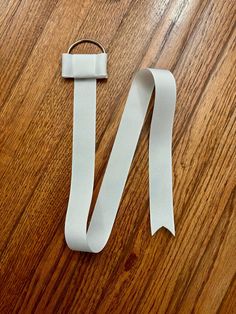 Two feet long hair bow hanger and organizer.  This one is plain with the option to add a flower of choice. Hair Bow Hanger, Bow Hanger, Hanger Organizer, Barrettes, Hair Bow, A Flower, Hair Bows, Long Hair, Etsy Accessories