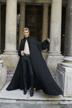 Saint Laurent Menswear, Male Fashion Trends, Anthony Vaccarello, People Magazine, Male Fashion, Fashion Images, Couture Fashion, Nun Dress, Fashion News