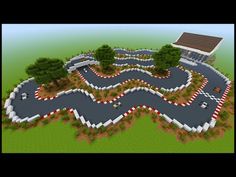 Minecraft F1 Track, Minecraft Horse Race Track, How To Make A Car In Minecraft, Minecraft Race Track, Minecraft Gym Ideas, Minecraft Roller Coaster Ideas, Minecraft Gym, Minecraft Roller Coaster, Minecraft Rollercoaster