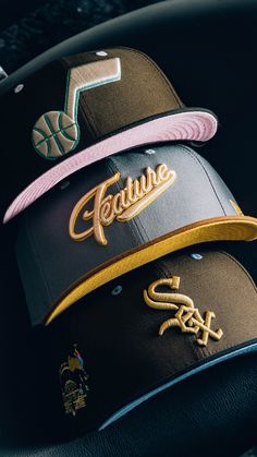 Enjoy 50% OFF FEATURE x New Era collections now online with code: FINALSALE Shop now: https://feature.com/collections/new-era Snapbacks Girls, Nfl Hats, T Shirt Design Template, Personalized Hats