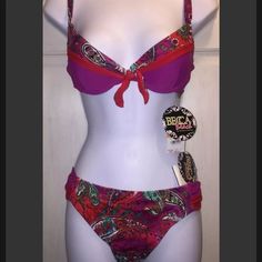 Becca Beach By Rebecca Virtue Paisley Bikini New With Tags Top Size Small -Padded With Underwire Bottoms Size Large Summer Beach Swimwear With Paisley Print, Beachwear Swimwear With Paisley Print For Beach Season, Paisley Print Beachwear Swimwear For Vacation, Paisley Print Beachwear Swimwear, Summer Paisley Print Swimwear For Pool, Paisley Print Swimwear For Poolside And Beach Season, Paisley Print Summer Swimwear For Pool, Paisley Print Swimwear For Beach Season, Paisley Print Beachwear Swimwear For Pool