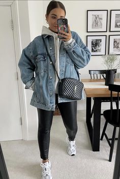 Denim Jacket Outfit, Winter Fashion Outfits Casual, Athleisure Outfits, Mode Inspo, Casual Winter Outfits, Outfit Inspo Fall, 가을 패션, Fall Fashion Outfits, Casual Style Outfits