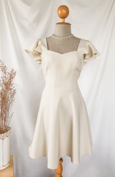 Beige Ruffled Vintage Dress For Wedding, Cream Ruffled Dresses For Banquet, Fitted Marie Antoinette Style Spring Dress, Marie Antoinette Style Fitted Spring Dress, Vintage Summer Dresses For Banquet, Cream Dress With Ruffles And Fitted Bodice, Elegant Vintage Dress For Summer Banquet, Elegant Vintage Summer Dress For Banquet, Elegant Summer Vintage Dress For Banquets