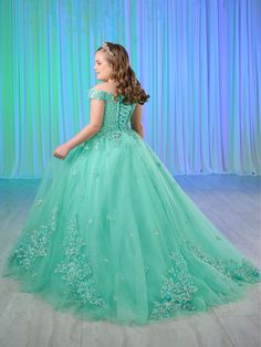 Your sweet girl will make a grand entrance in this sequin applique long off the shoulder dress with an A-line skirt by Tiffany Princess 13761. Off-the-shoulder neckline with 3D and lace sequins appliqués bodice and skirt. Multi layers of tulle and sparkle tulle ball gown skirt. Lace-up back and sweep train. This princess gown matches with LIZLUO FIESTA 56514. Girls Off Shoulder Gown by Tiffany Princess 13761 House of Wu Tiffany Princess Collection Fall 2024 Style Number: 13761 Fabric: Lace, Tull Dama Dresses Quinceanera, 1500 Dresses, Ivory Bridesmaid Dresses, Dama Dresses, Military Ball Dresses, Champagne Dress, Off Shoulder Gown, Gown Skirt, Formal Wear Dresses