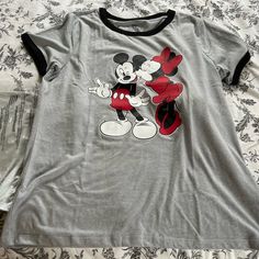 Disney Tee Shirt New Grey Casual Minnie Mouse Crew Neck Shirt, Casual Minnie Mouse Short Sleeve Shirt, Casual Crew Neck Minnie Mouse Shirt, Casual Short Sleeve Shirt With Minnie Mouse, Cotton Graphic Tee For Disney Fan Events, Minnie Mouse Crew Neck Top For Disney Events, Cotton Mickey Mouse Short Sleeve Shirt, Disney Graphic Print Cotton Tops, Disney Cotton Top With Graphic Print