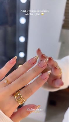 Nails Yellow, Hello Nails, Casual Nails, Blush Nails, Nails Desing, Prom Nails, Xmas Nails, Classy Nails