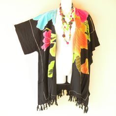 I Do Not Accept Offer Price Due To Low Markup. For Multiple Purchases , Text Me Via Each Posting So That I Can Create A Bundle Posting For You To Save Shipping Cost. Most Of My Clothing Are One Of The Kind So Please Check For Availability Before Buying. Bundle Up In Style With This Cute Open Front Cardigan Duster Blouse Wrap In Kimono Sleeves. Design To Bring Comfort To Drape Beautifully To Wide Range Of Body Shapes And Sizes. With Luxuriously Rayon Textured, This Open Front Cardigan Is A Must H Casual Outerwear With Kimono Sleeves For Festivals, Multicolor Cotton Beach Outerwear, Multicolor Cotton Open Front Outerwear, Plus Size Kaftan, Batwing Cardigan, Poncho Blouse, Kimono Maxi Dress, Maxi Kimono, Maxi Cardigan