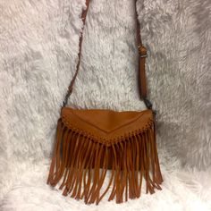 Made Of Vegan Leather- Very Cute Western Flair With 7” Fringe. Adjustable Detachable Strap And A Zipper Closure. Gunmetal Clips And Buckle. Brown Fringe, Bucket Bag, Crossbody Bags, Messenger Bag, Vegan Leather, Buckle, Zipper, Handbags, Leather