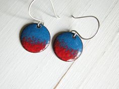 Red And Blue Enamel Earrings, Copper And Sterling Silver Dangles. $24.00, via Etsy. Blue Enamel Earrings, Ceramic Pendants, Blue Drop Earrings, Enamel Jewellery, Ceramic Jewellery, Metal Smithing, Small Jewelry Box, Beaded Jewellery, Paper Jewelry